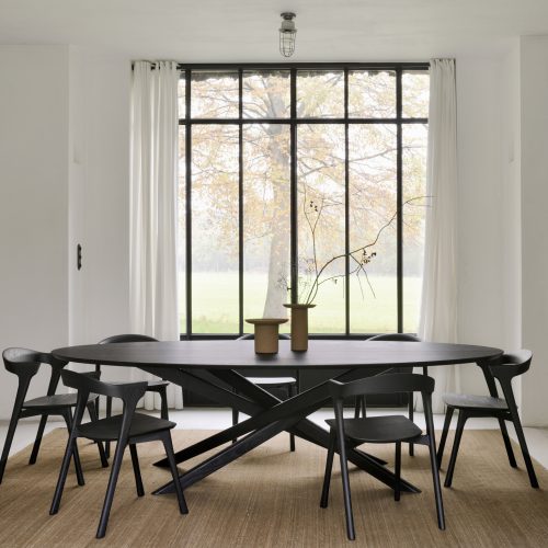 50186_Mikado_dining_table_51491_Bok_chair_black_21726_Nomad_kilim_rug_WEB