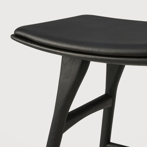 product_wf_53048_Osso_dining_stool_varnished_oak_black_black_leather_det01_web