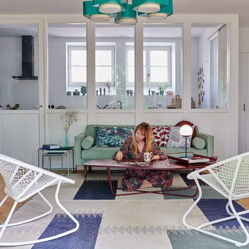 SIXTIES_ULTRASOFA_MOOON_BLANC_COTON_CERISE_NOIRE_BLEU_ACAPULCO_INDOOR2022_LYON_SEBASTIEN_EROME_