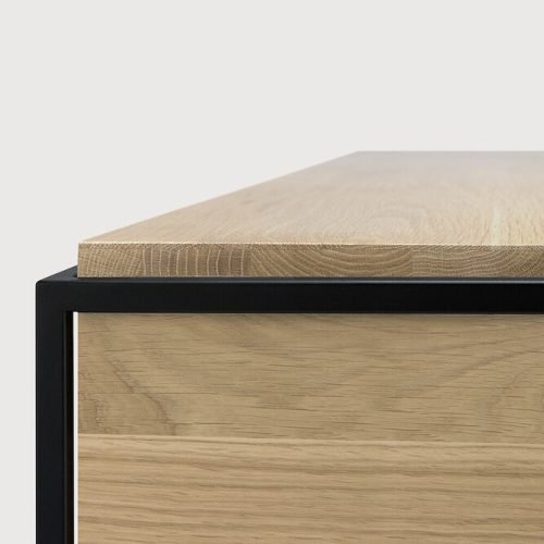 product_wf_26869_Oak_Monolit_side_table_det_WEB