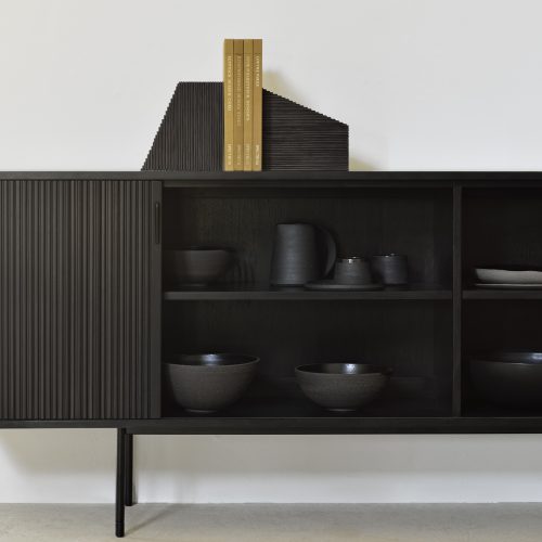10051_Roller_Max_black_sideboard_224cm_29774_Grooves_bookends_darkbrown_WEB (2)
